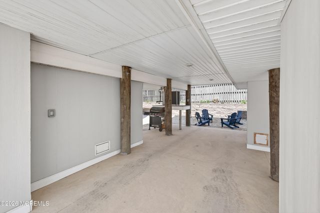 30 Elder Street, Mantoloking, NJ 08738