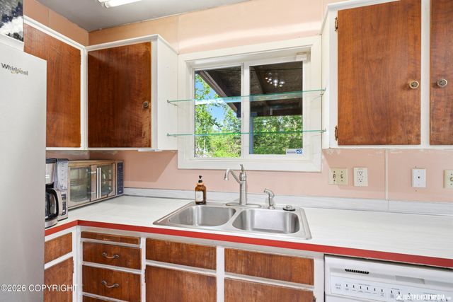1751 Diomede Street, Anchorage, AK 99504