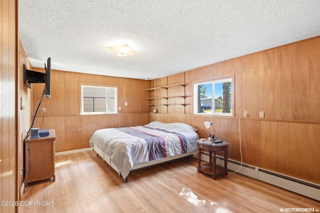 1751 Diomede Street, Anchorage, AK 99504