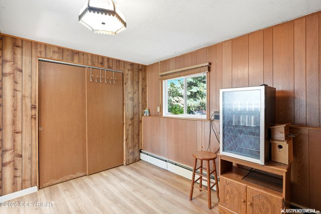 1751 Diomede Street, Anchorage, AK 99504