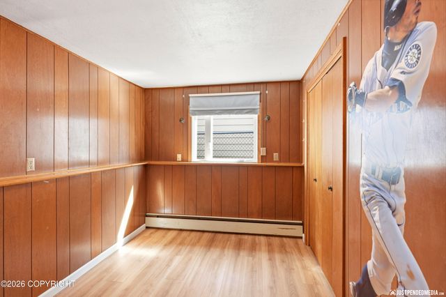 1751 Diomede Street, Anchorage, AK 99504