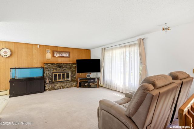 1751 Diomede Street, Anchorage, AK 99504