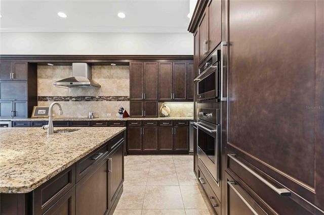 7638 WINDY HILL COVE, Bradenton, FL 34202