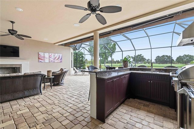 7638 WINDY HILL COVE, Bradenton, FL 34202