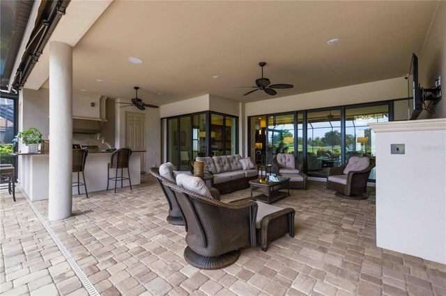 7638 WINDY HILL COVE, Bradenton, FL 34202