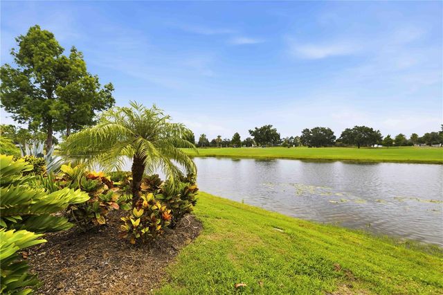 7638 WINDY HILL COVE, Bradenton, FL 34202