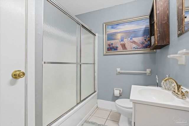 1004 Medford Ave, Pensacola, FL 32505