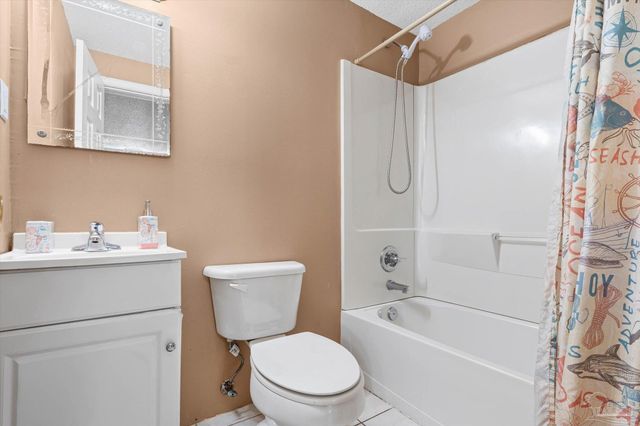 1004 Medford Ave, Pensacola, FL 32505