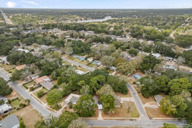 1004 Medford Ave, Pensacola, FL 32505