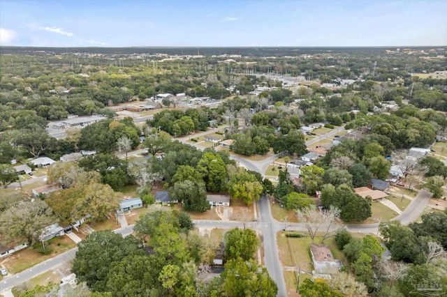 1004 Medford Ave, Pensacola, FL 32505