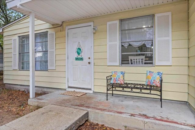 1004 Medford Ave, Pensacola, FL 32505