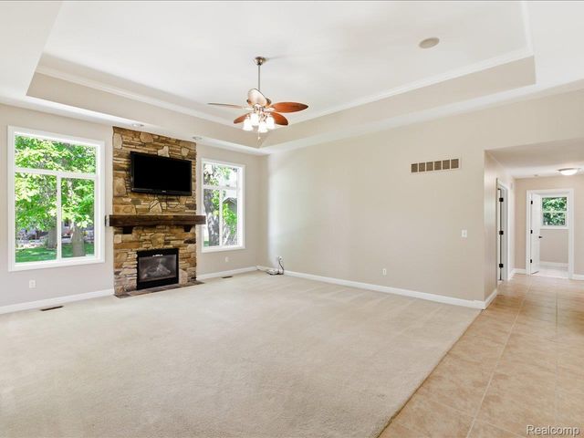 3422 Woodfield Boulevard, China Township, MI 48054