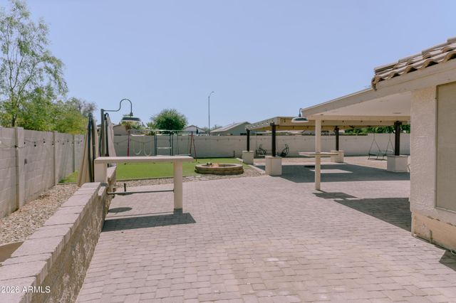 16550 N Naegel Drive, Surprise, AZ 85374
