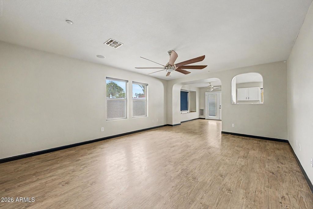16550 N Naegel Drive, Surprise, AZ 85374 — photo 5