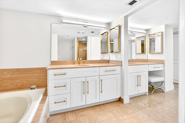 4101 N Ocean Boulevard D-1605, Boca Raton, FL 33431
