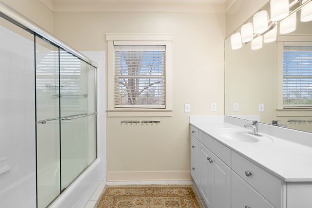 3600 Valley Vista Rd, Nashville, TN 37205