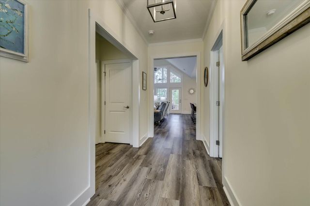 208 Stafford Place, Mc Cormick, SC 29835