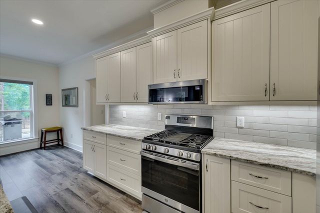 208 Stafford Place, Mc Cormick, SC 29835