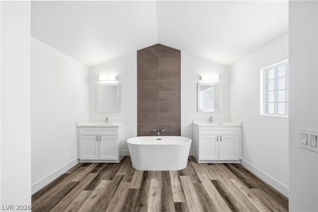 1904 Bradbury Circle, Las Vegas, NV 89128