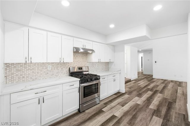 1904 Bradbury Circle, Las Vegas, NV 89128