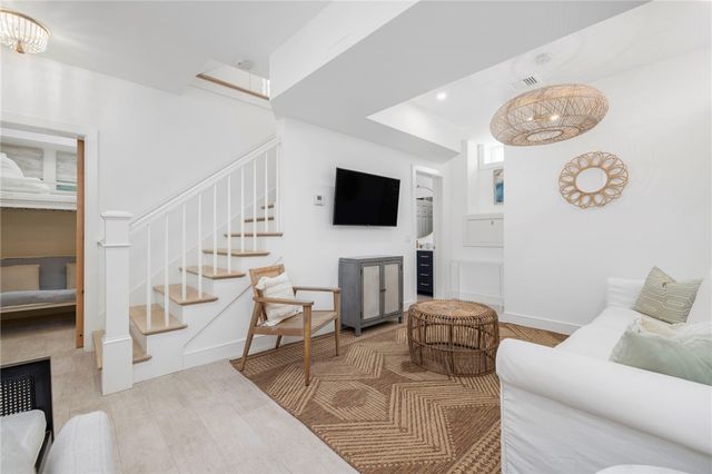 36 William Street, Newport, RI 02840