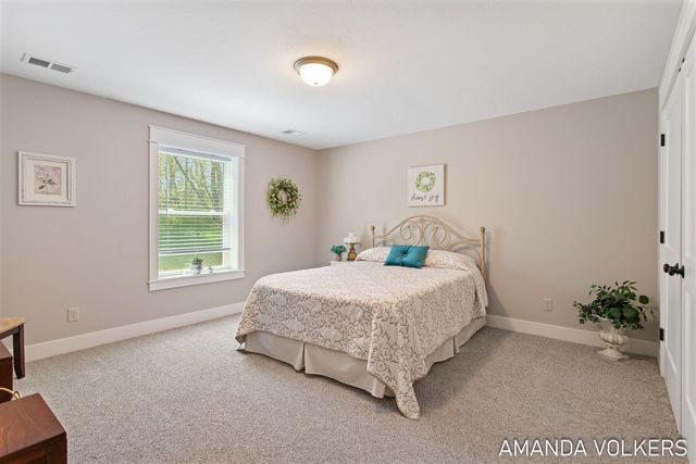 2274 Whistle Creek Drive, Byron Center, MI 49315