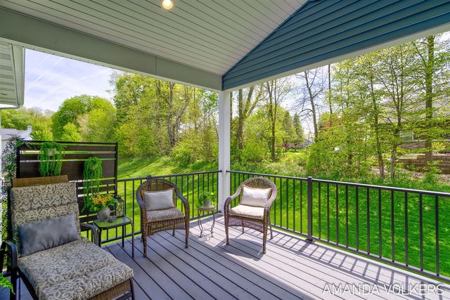 2274 Whistle Creek Drive, Byron Center, MI 49315