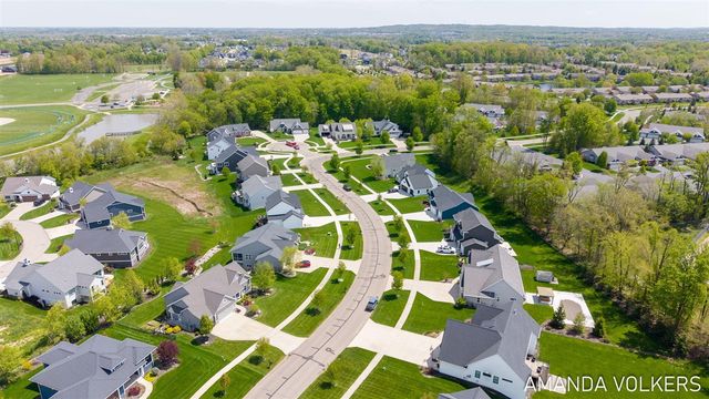 2274 Whistle Creek Drive, Byron Center, MI 49315