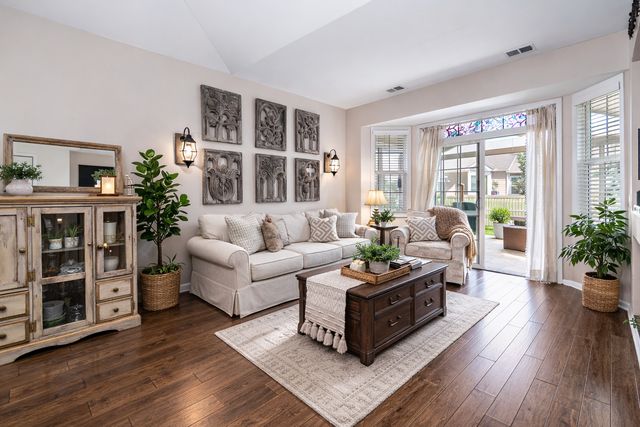 17053 Mendota Drive, Lockport, IL 60441