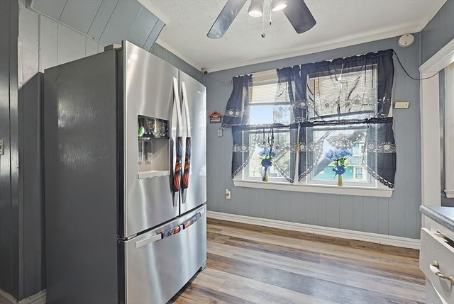 60 Park Ave, Revere, MA 02151