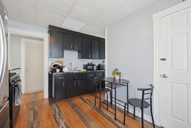 60 Park Ave, Revere, MA 02151