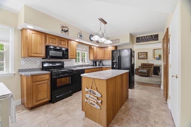 417 WOLF RIVER DRIVE, Fremont, WI 54940