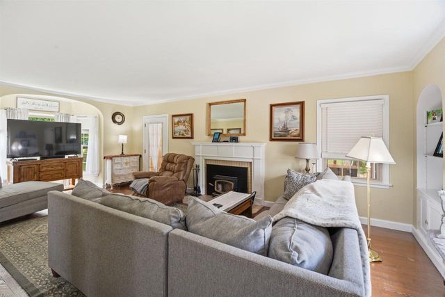 417 WOLF RIVER DRIVE, Fremont, WI 54940
