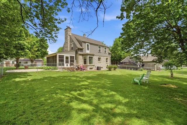 417 WOLF RIVER DRIVE, Fremont, WI 54940