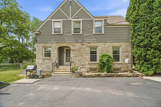 417 WOLF RIVER DRIVE, Fremont, WI 54940
