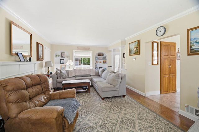417 WOLF RIVER DRIVE, Fremont, WI 54940