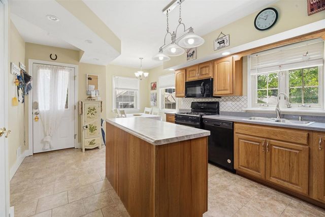 417 WOLF RIVER DRIVE, Fremont, WI 54940