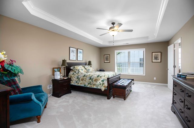 393 Gleneagles Way, Versailles, KY 40383
