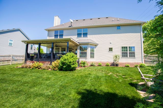 393 Gleneagles Way, Versailles, KY 40383
