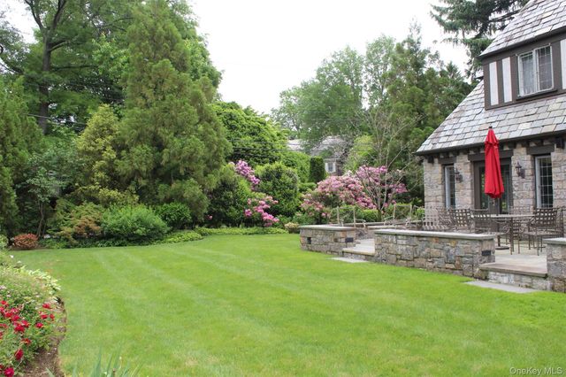 3 Westway, Bronxville, NY 10708