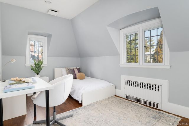 3 Westway, Bronxville, NY 10708