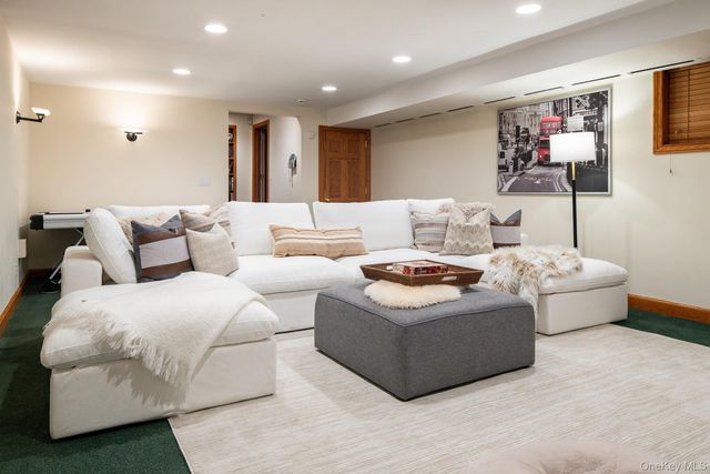 3 Westway, Bronxville, NY 10708