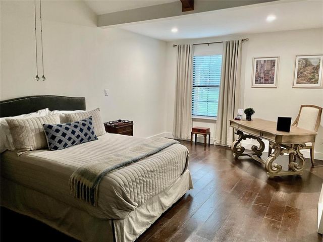 705 Lisa DR, Austin, TX 78733