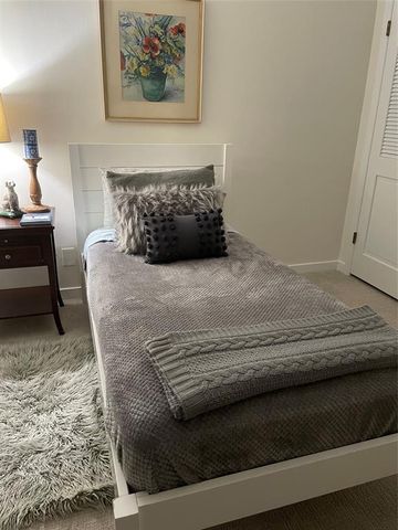 705 Lisa DR, Austin, TX 78733