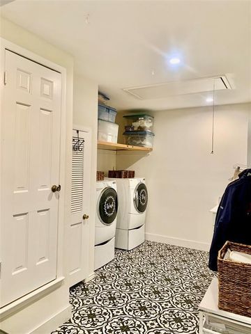 705 Lisa DR, Austin, TX 78733