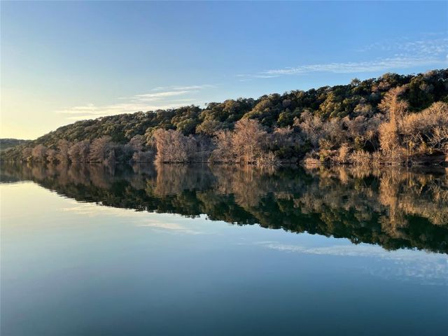 705 Lisa DR, Austin, TX 78733