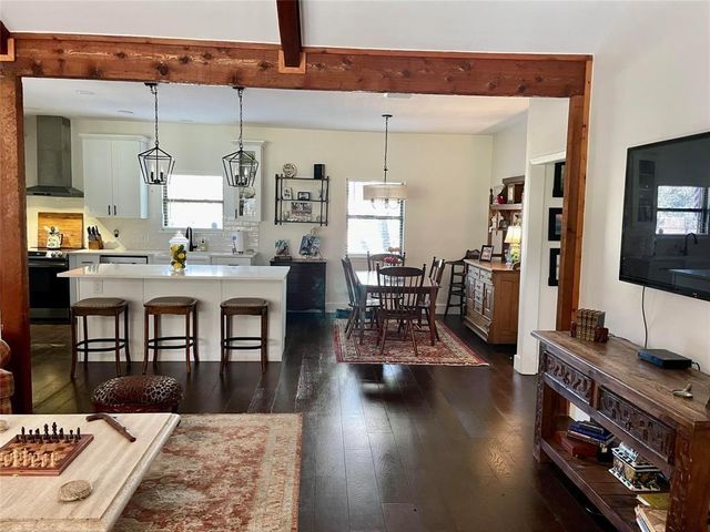 705 Lisa DR, Austin, TX 78733