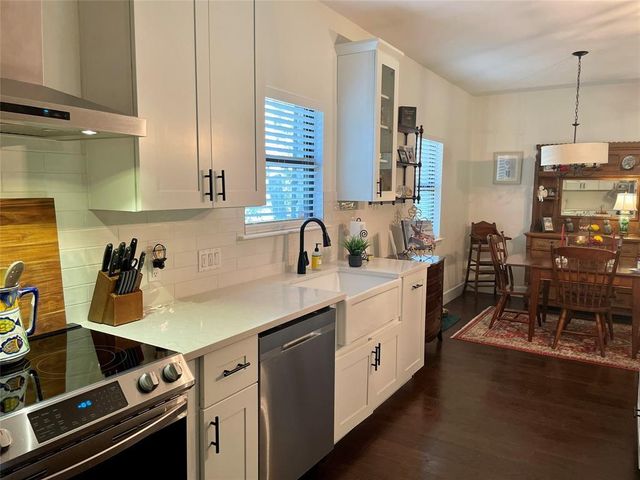 705 Lisa DR, Austin, TX 78733