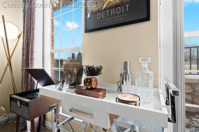 11 N Squirrel Road, Auburn Hills, MI 48326