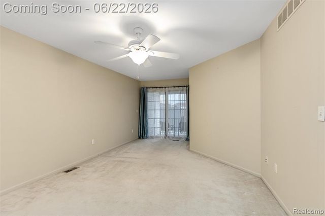11 N Squirrel Road, Auburn Hills, MI 48326